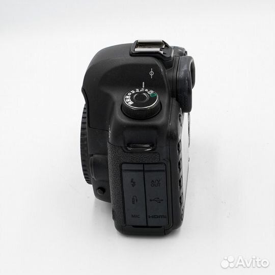 Зеркальный фотоаппарат Canon EOS 5D Mark II Body