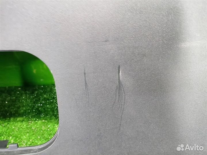 Обшивка крышки багажника Toyota Auris E150 2009