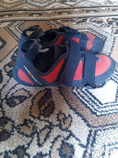 Скальные туфли 39