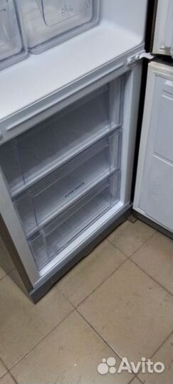 Холодильник бу Hotpoint Ariston no frost