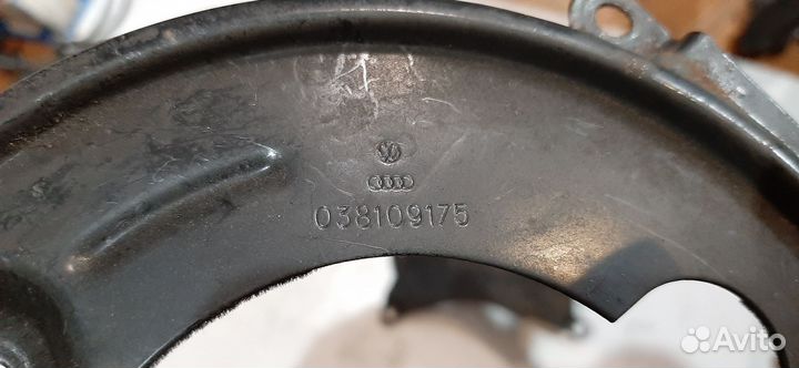 Кожух ремня грм vw passat b5+ 038109175