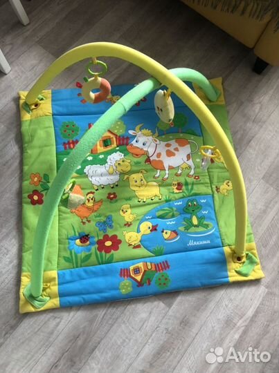 Развивающий коврик