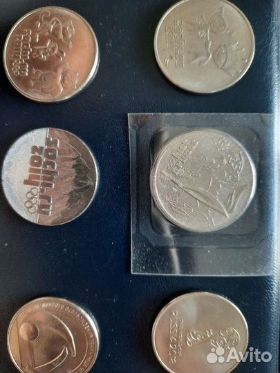 Монеты 25 р