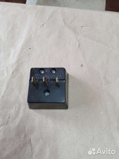 Электророзетка с вилкой