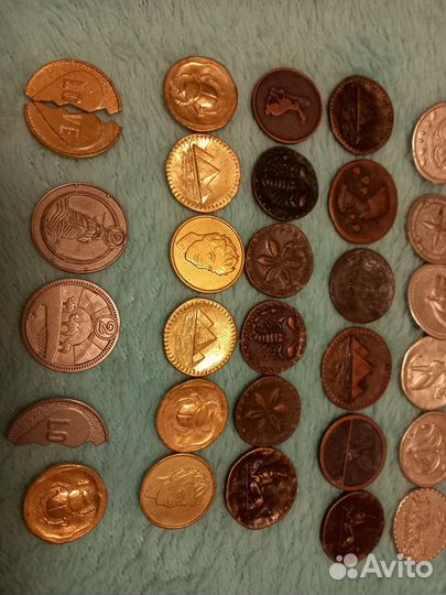 Монетки из пятёрки и магнита