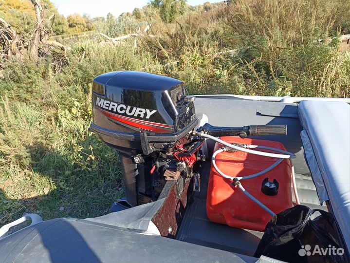 Лодочный мотор