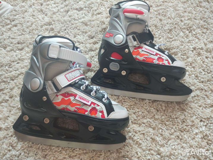 Коньки раздвижные роликовые хоккейные
