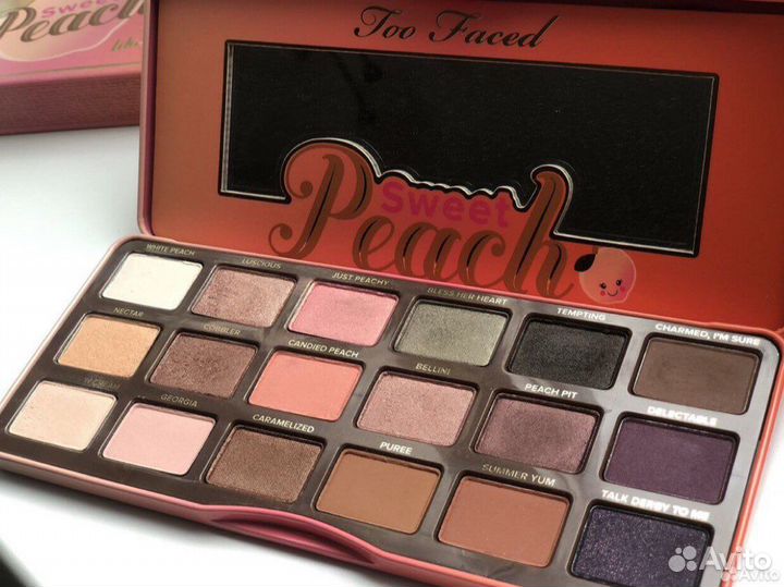 Палетка теней too faced