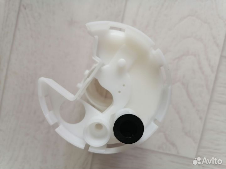 Фильтр топливный Toyota Corolla Fielder 121