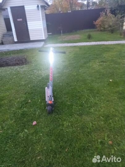 Самокат взрослый электрический бу