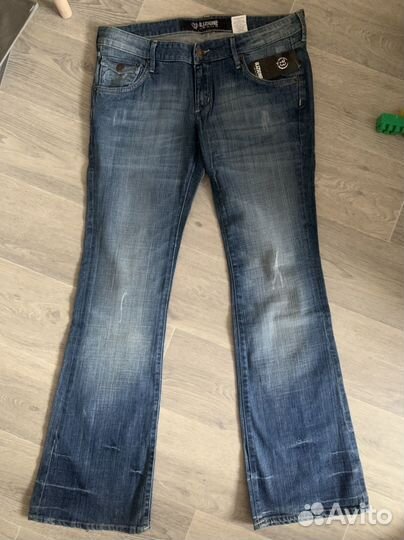 Джинсы клеш 42-44