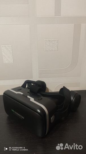Очки виртуальной реальности для телефона