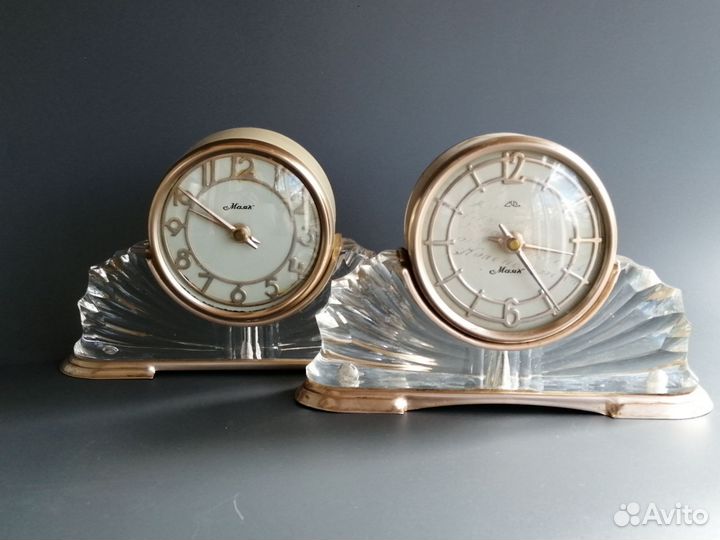 Часы Маяк СССР настольные Хрусталь механические