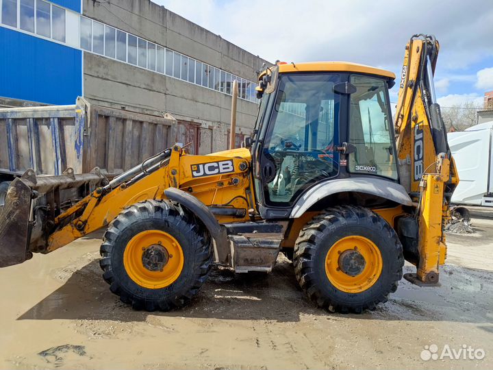 Фронтальный погрузчик JCB 110B, 2012