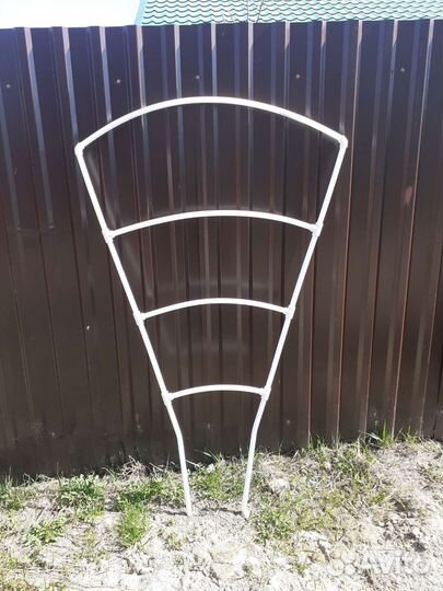 Шпалера садовая подставка опора ограждение