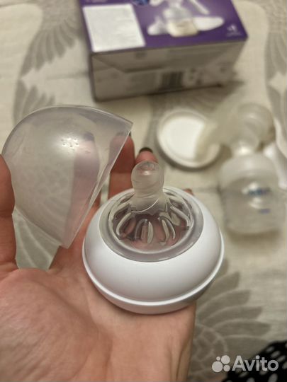 Молокоотсос ручной philips avent с бутылочками