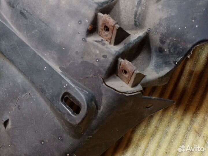 Заднее крыло Honda lead af48 jf06