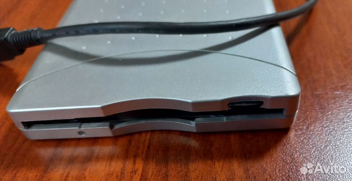 Nek UF0002 FDD внешний дисковод