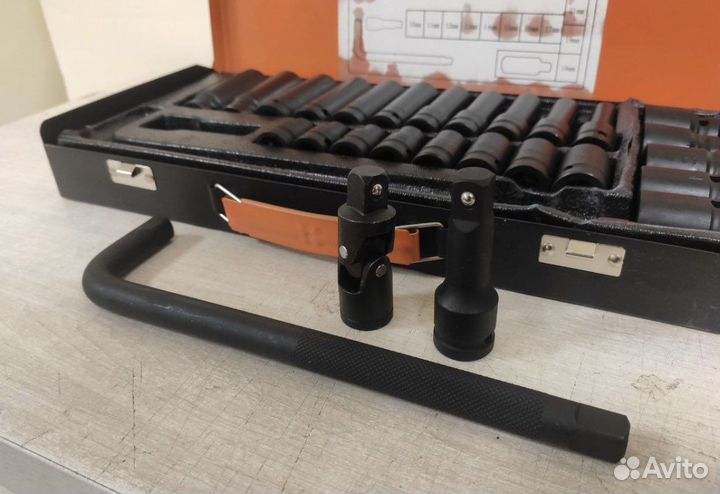 Набор ударных головок 1 2 с воротком