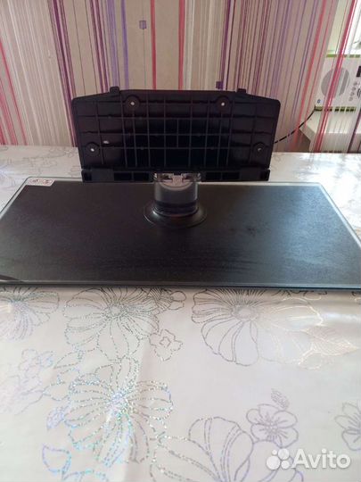 Подставка для телевизора