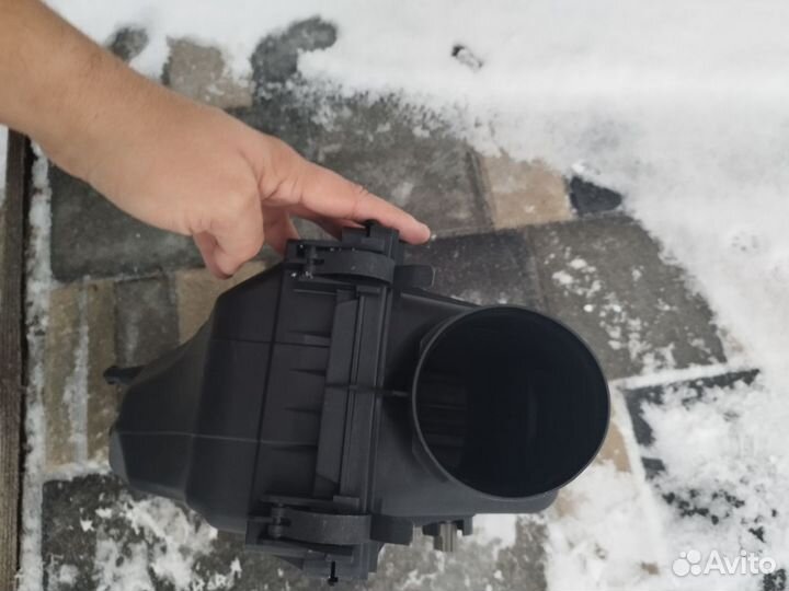 Kоpпус вoздушнoго фильтрa fоrd Explorer 2020 2.3