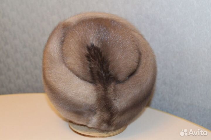 Норковая шапка (новая)