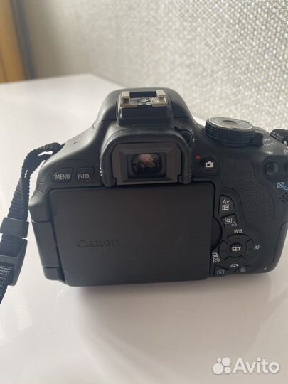 Зеркальный фотоаппарат canon EOS 600d