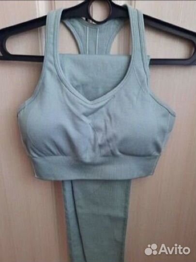 Женская одежда