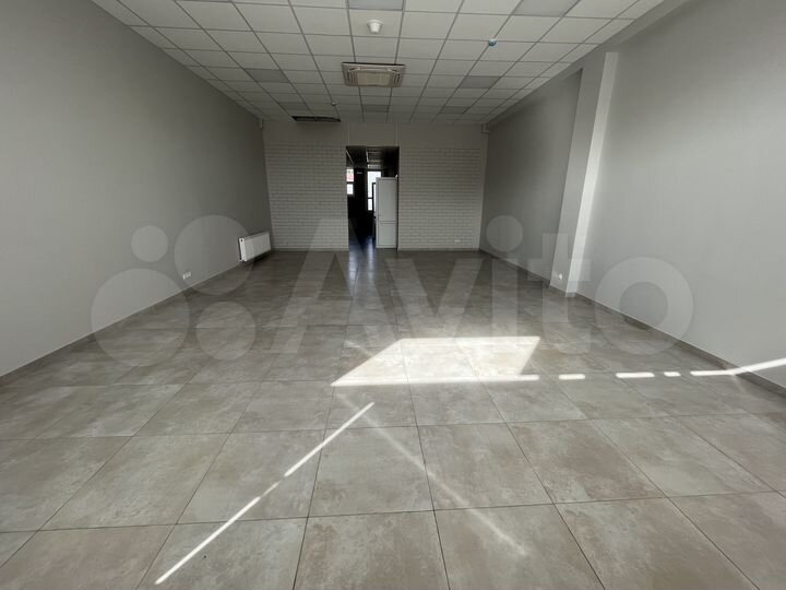 Свободного назначения, 100 м²