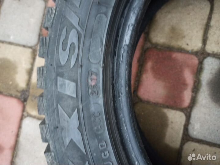 Maxxis ArcticTrekker NP3 205/55 R16 202W