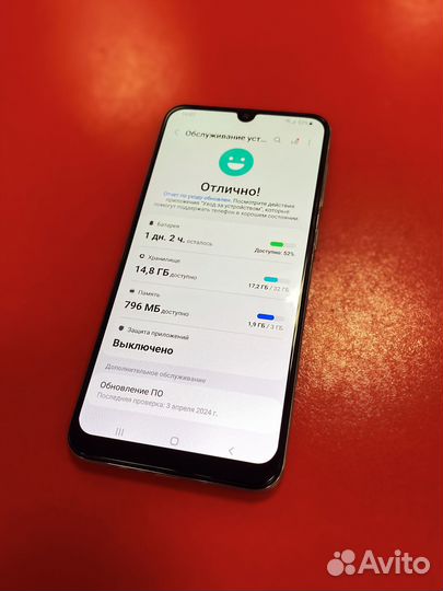 Samsung Galaxy A30, 3/64 ГБ
