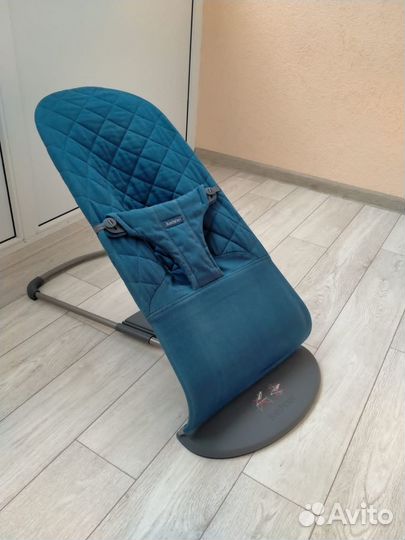 Кресло шезлонг babybjorn