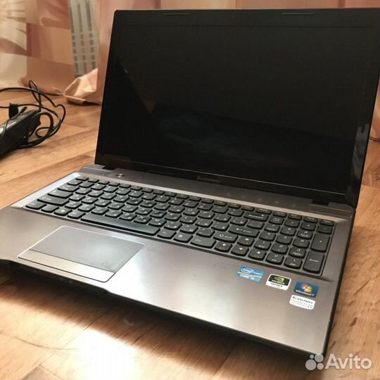 Ноутбук Lenovo Core i7 10GB