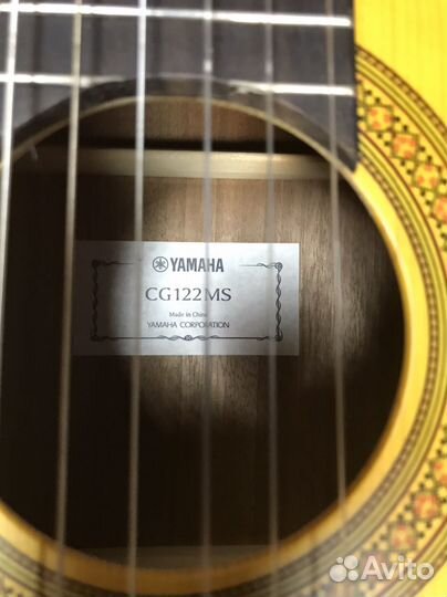 Классическая гитара yamaha CG122MS