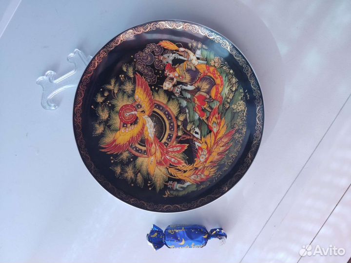 Тарелка коллекционный фарфор