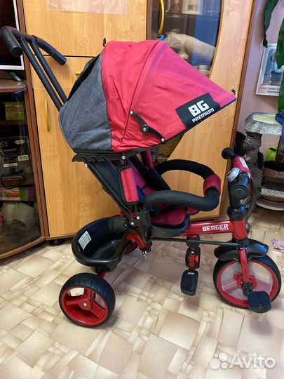 Детский велосипед с родительской ручкой