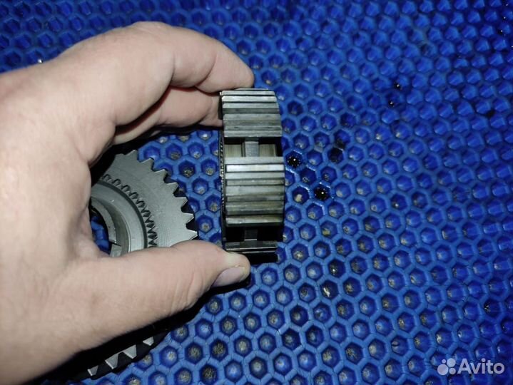 Шестерня первой 38 зубьев, ступица 1/2 передачи