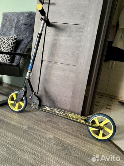 Самокат двухколесный для детей от 8 лет