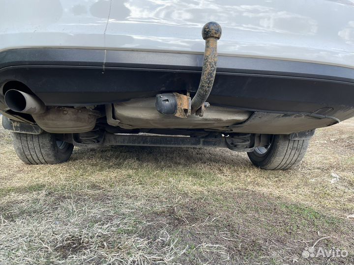 Фаркоп на volkswagen jetta 6