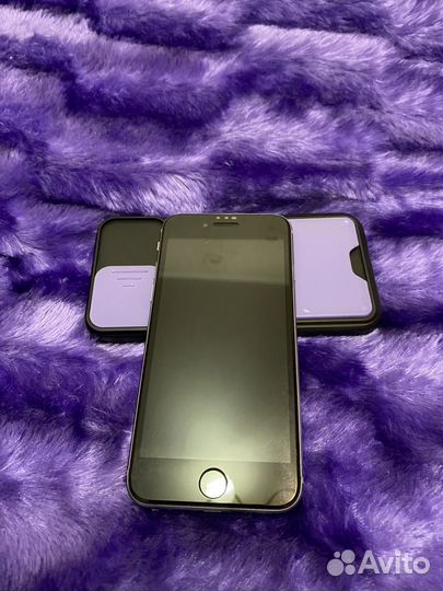 iPhone 6S, 64 ГБ