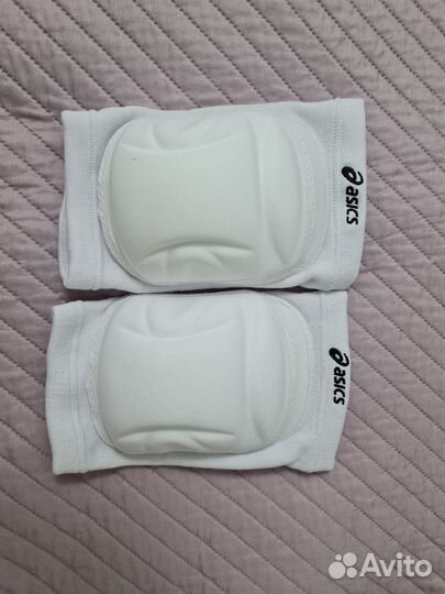 Наколенники asics новые