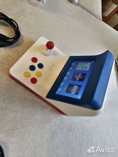 Портативная приставка Sega, Nintendo, neo-geo и тп