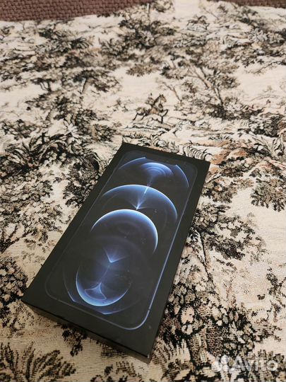 Коробка от iPhone 12 pro max xiaomi