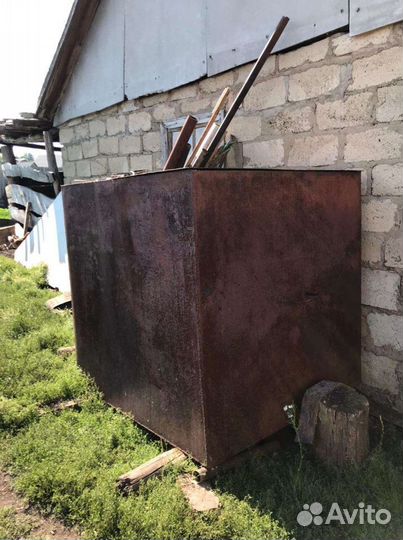 Бак металлический