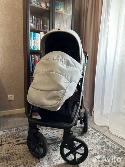 Коляска 2 в 1 Roan bass next