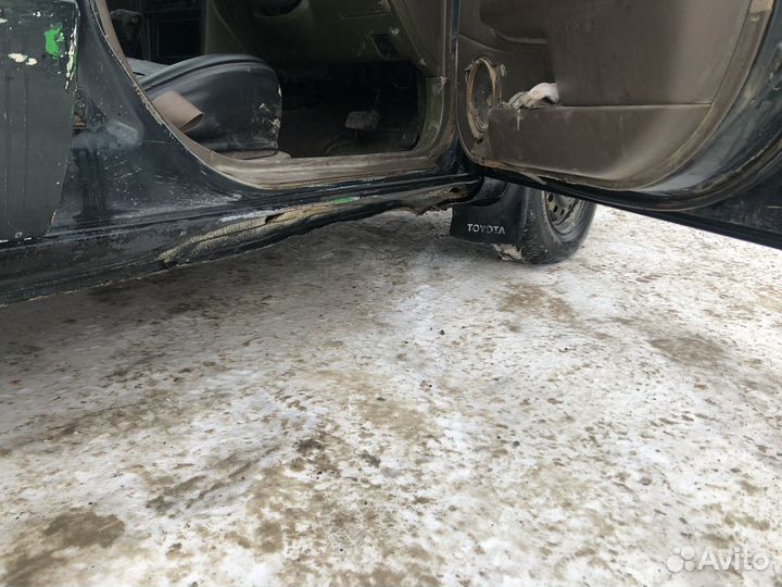 Toyota Sprinter 1.5 AT, 1995, битый, 200 000 км