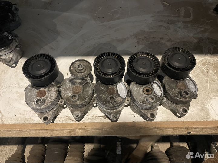 Натяжитель ремня BMW e34 e36 e46 m43