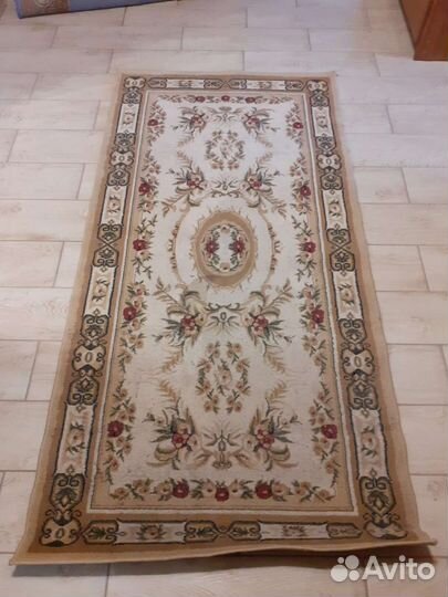 Ковры и поласы бу