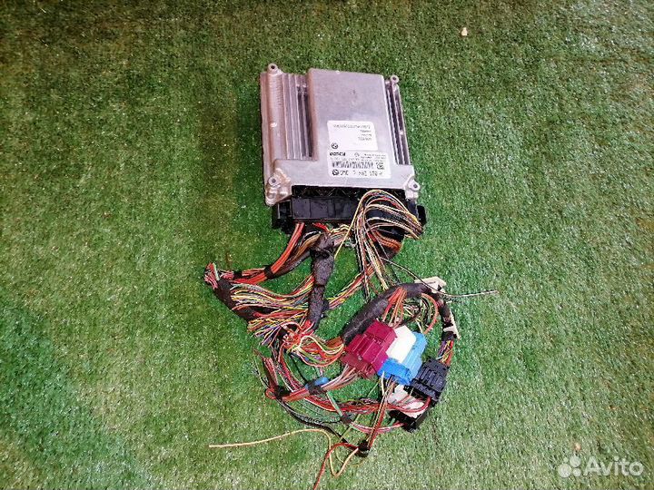 Блок управления двигателем 7552176-01 BMW 3-series