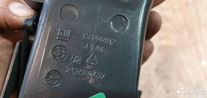 Дефлектор воздушный Opel Zafira B 2005-2012